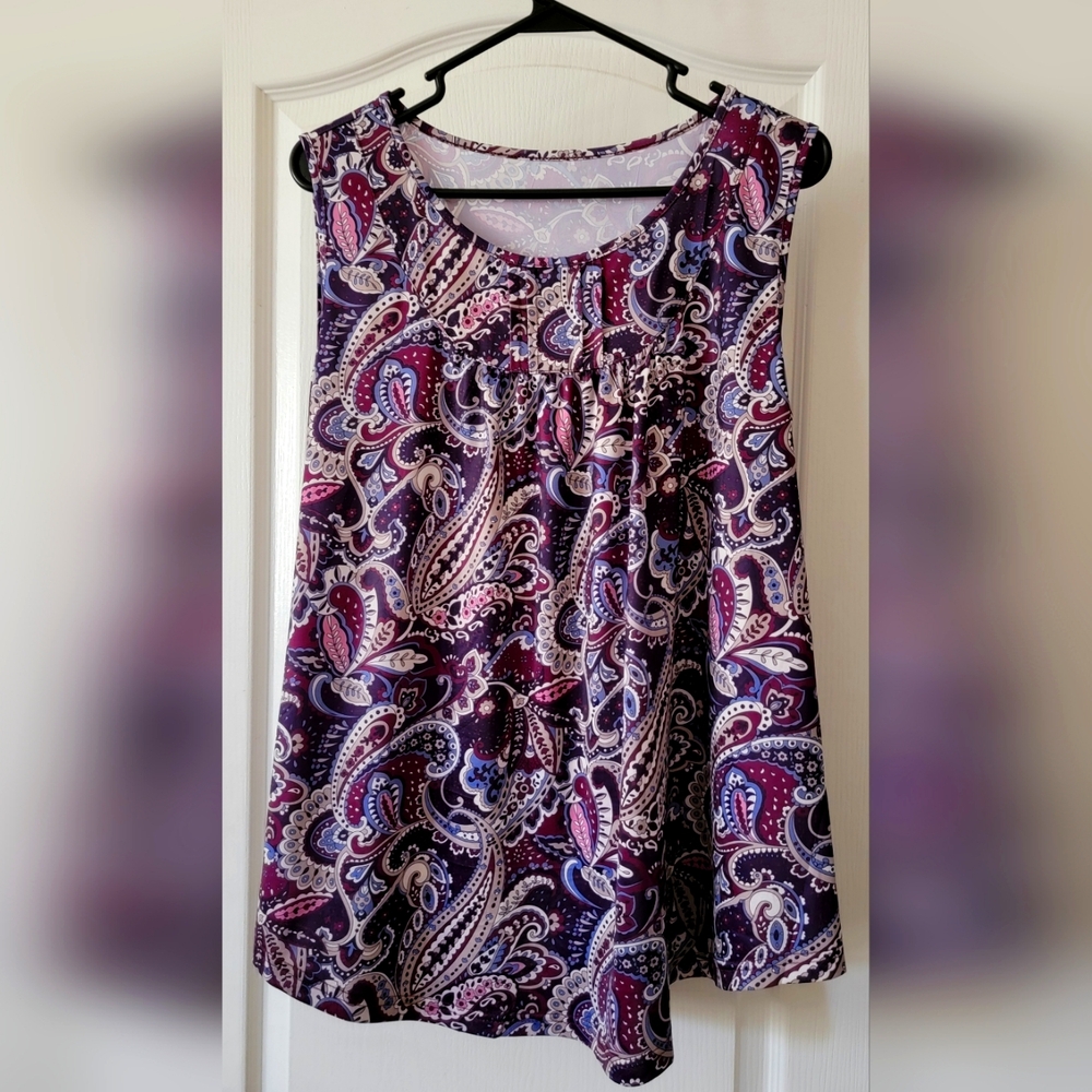 Women's Sleveless Top